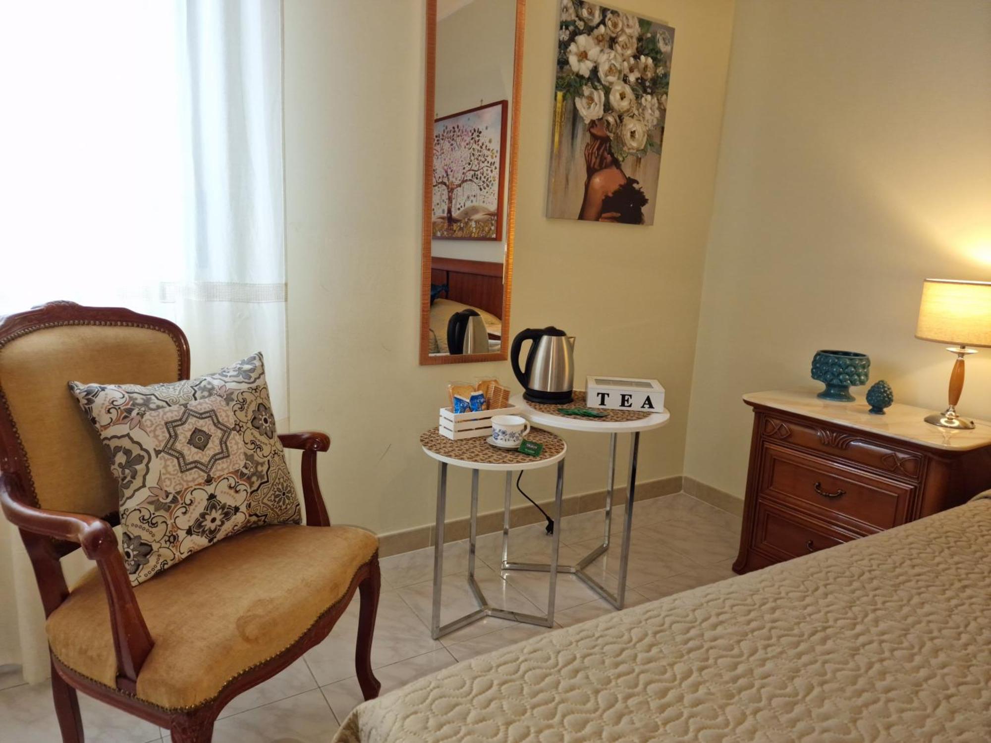 Lorenzo Guest Suite With Free Private Parking-- Cantieri Culturali Palermo Eksteriør billede